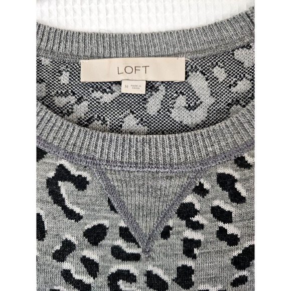 LOFT ~Size M~ Gray/Black Leopard Sweater Long Sleeve Unlined Dress Wool Blend. - Picture 2 of 9